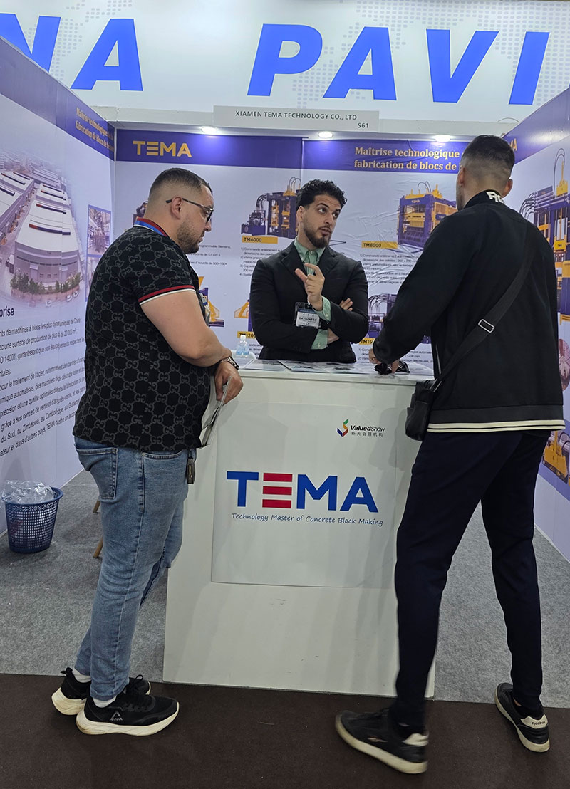 Concrete block machine in Algeria